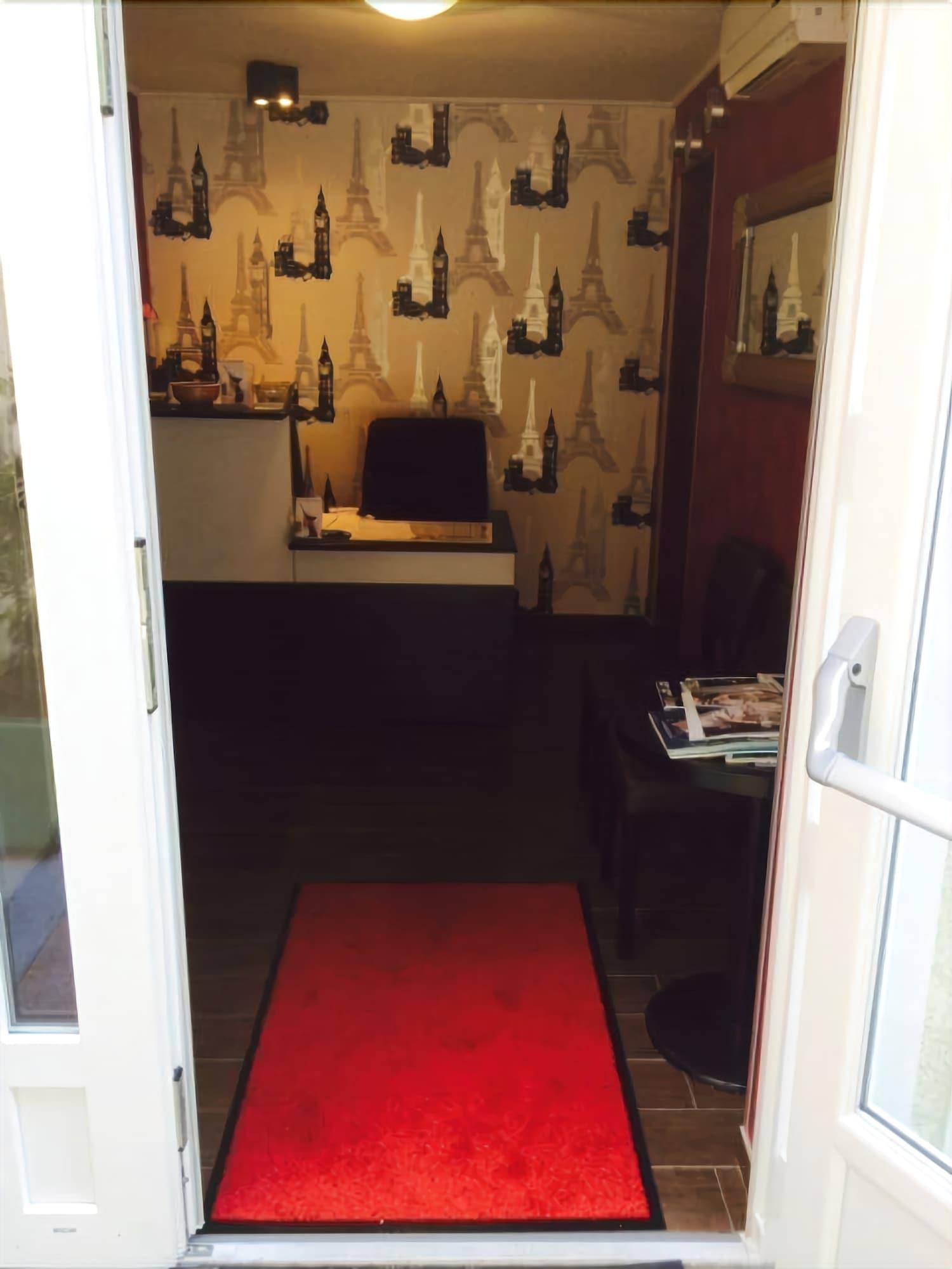 Hotel Rythme Saint-Cloud Eksteriør bilde