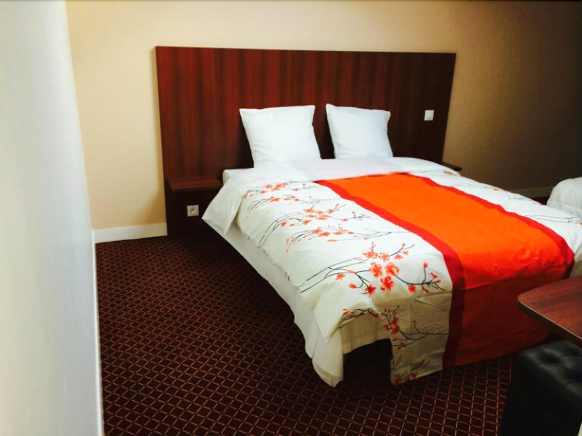 Hotel Rythme Saint-Cloud Eksteriør bilde