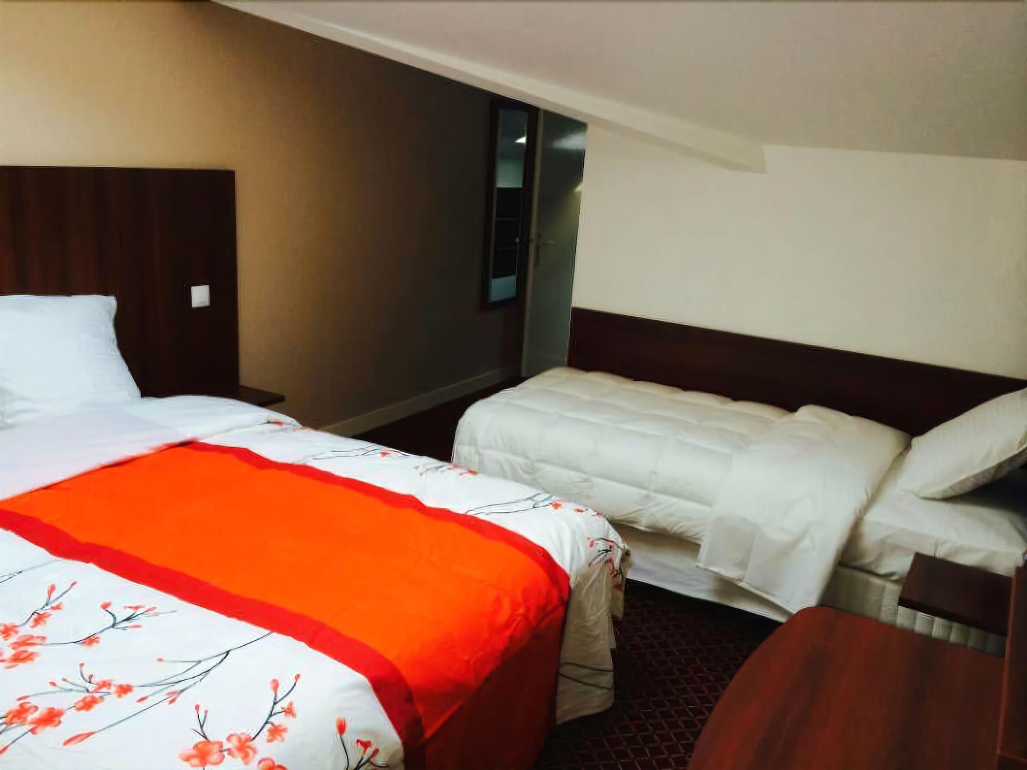 Hotel Rythme Saint-Cloud Eksteriør bilde