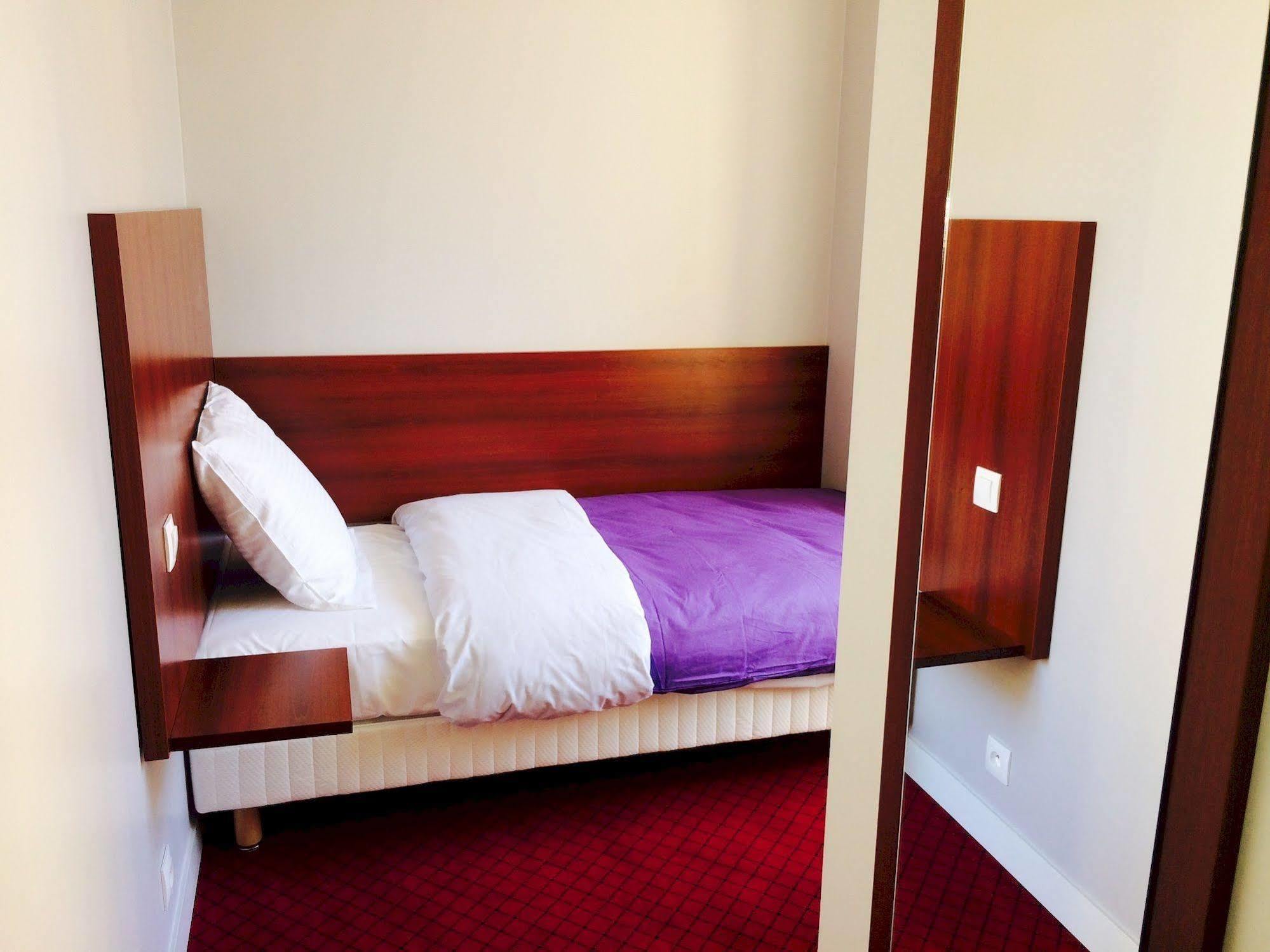 Hotel Rythme Saint-Cloud Eksteriør bilde